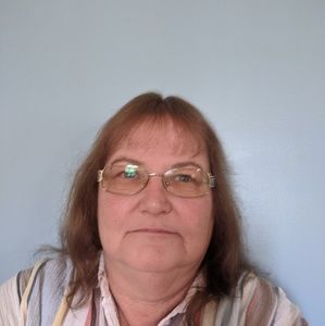 Meet your Posher, Peggy